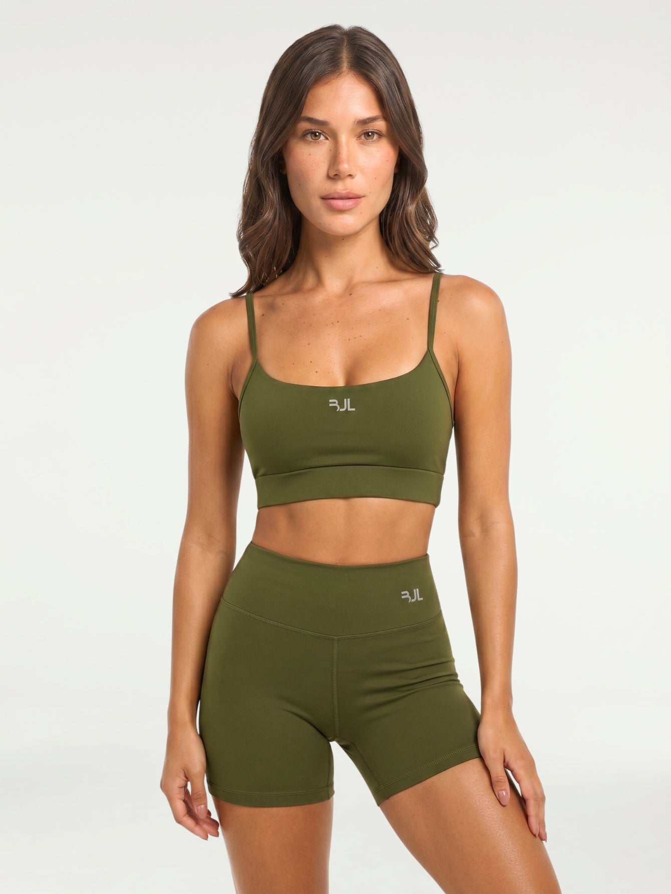 Conjunto Short + Top Essentials | Verde Militar