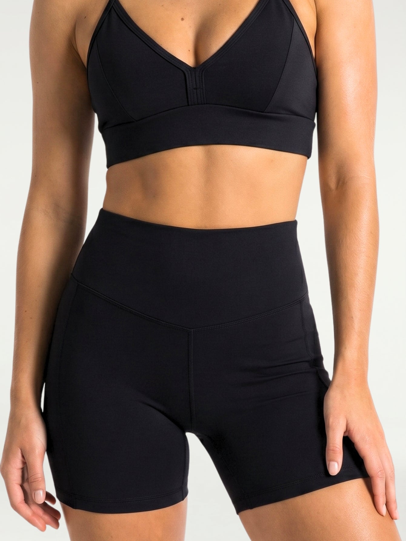 Short com Bolso Move | Preto