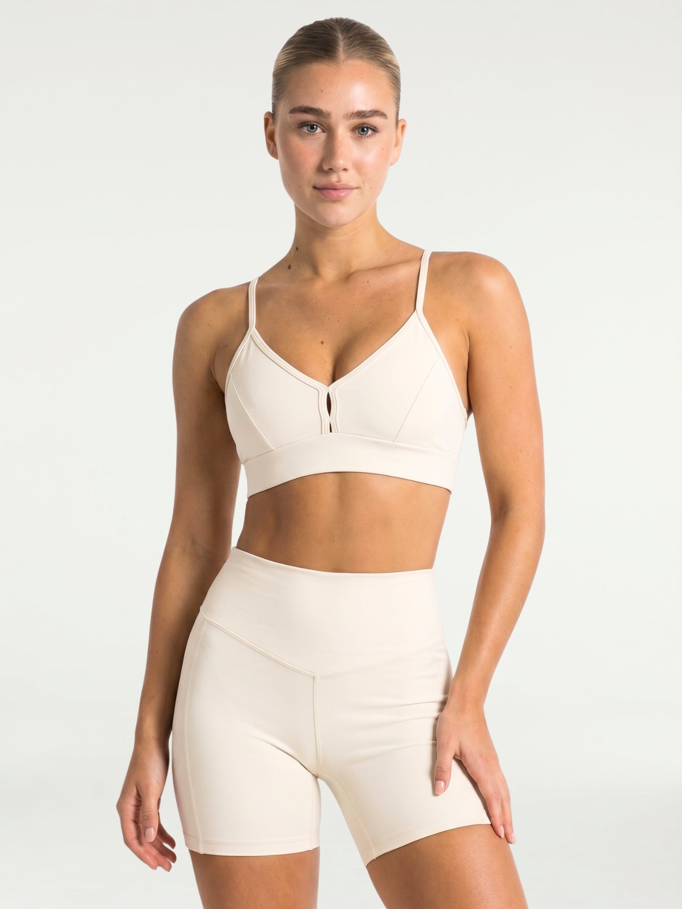Conjunto Short Bolso + Top Move | Off White
