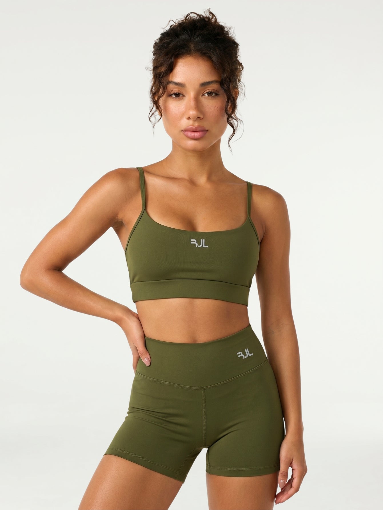 Conjunto Short + Top Essentials | Verde Militar