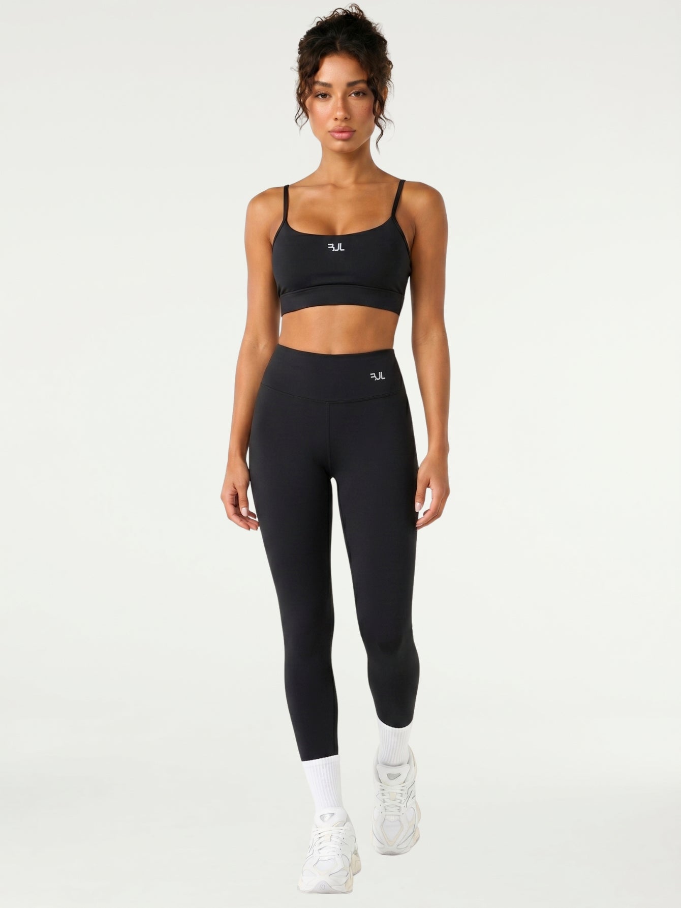 Conjunto Legging + Top Essentials | Preto