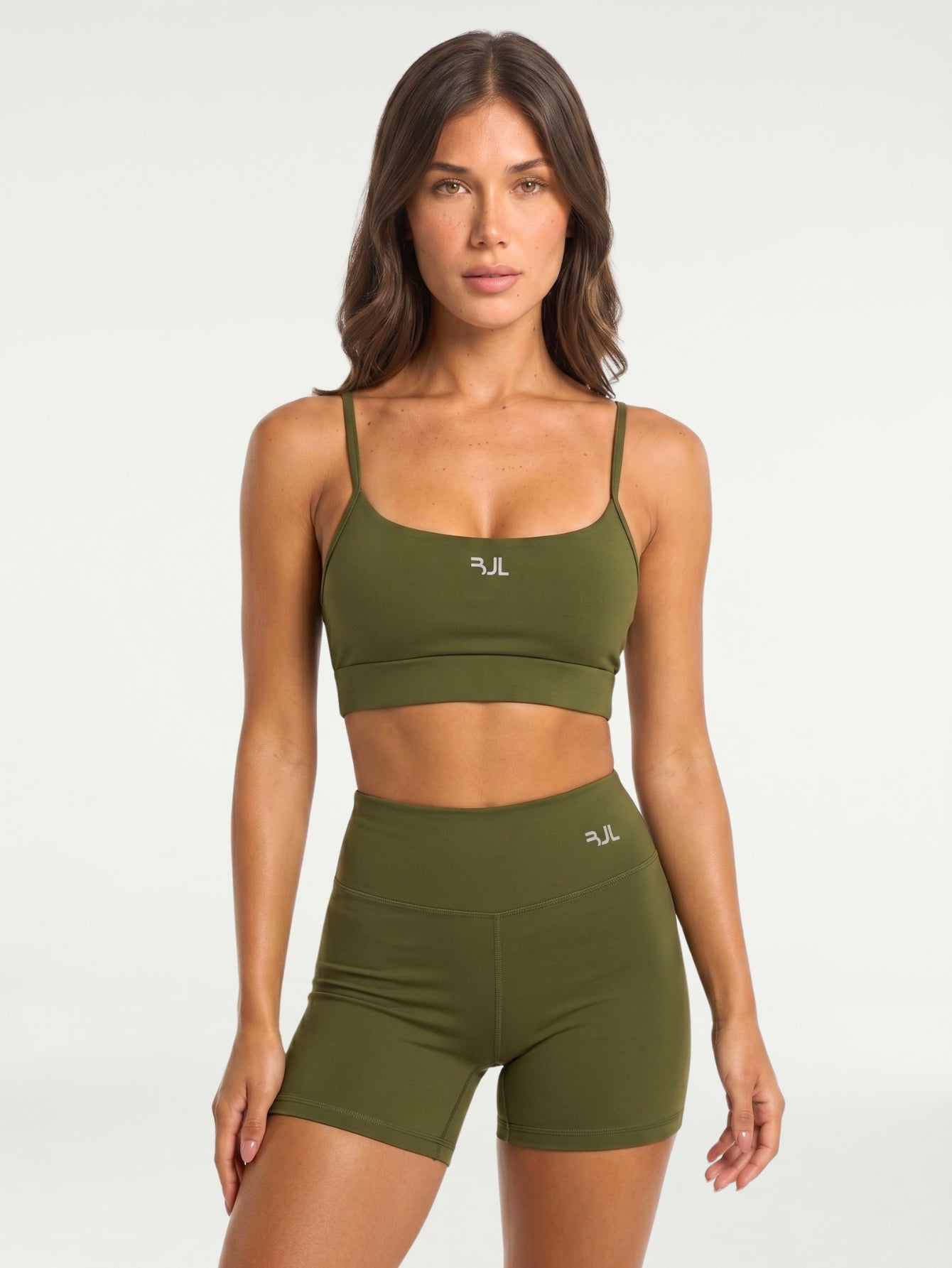 Conjunto Short + Top Essentials | Verde Militar