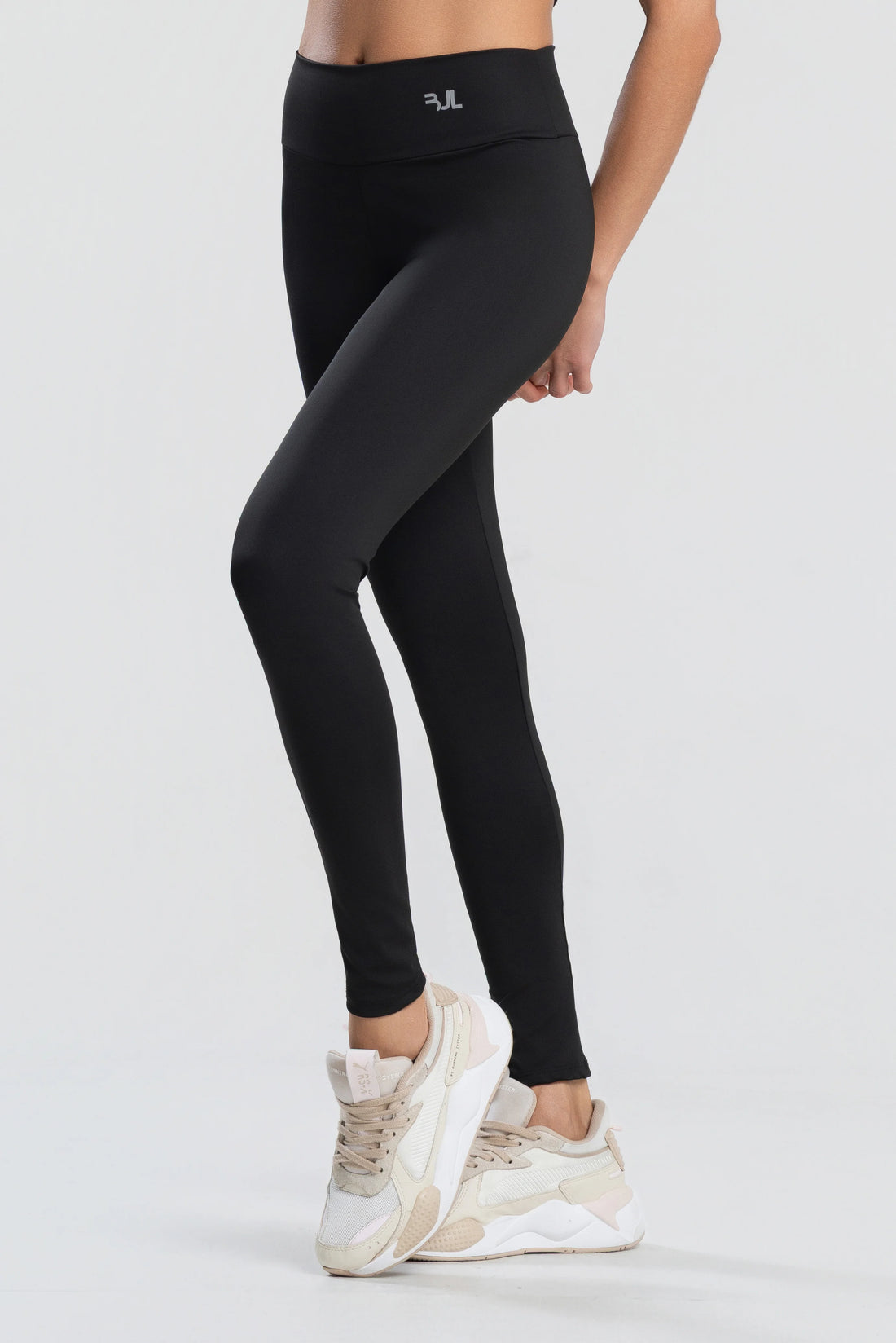 Conjunto Legging + Top Essentials | Preto