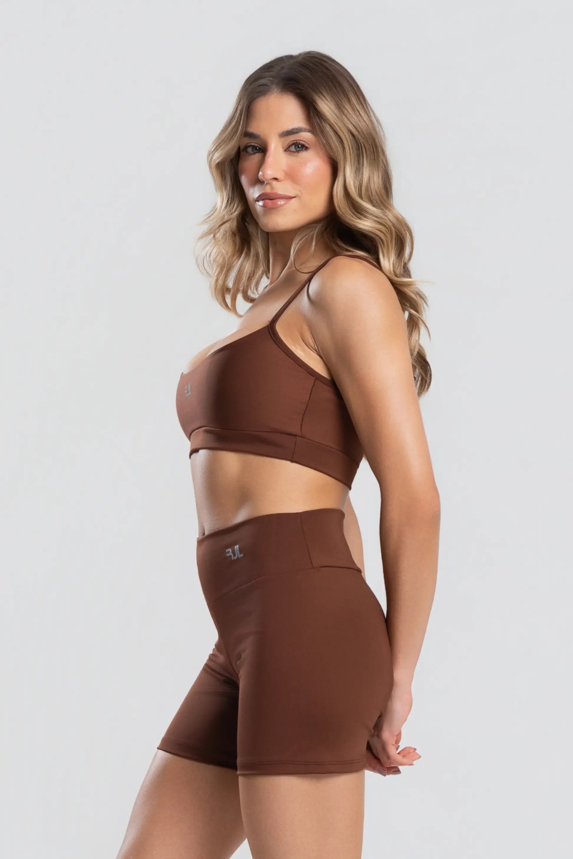 Conjunto Short + Top Essentials | Coffee